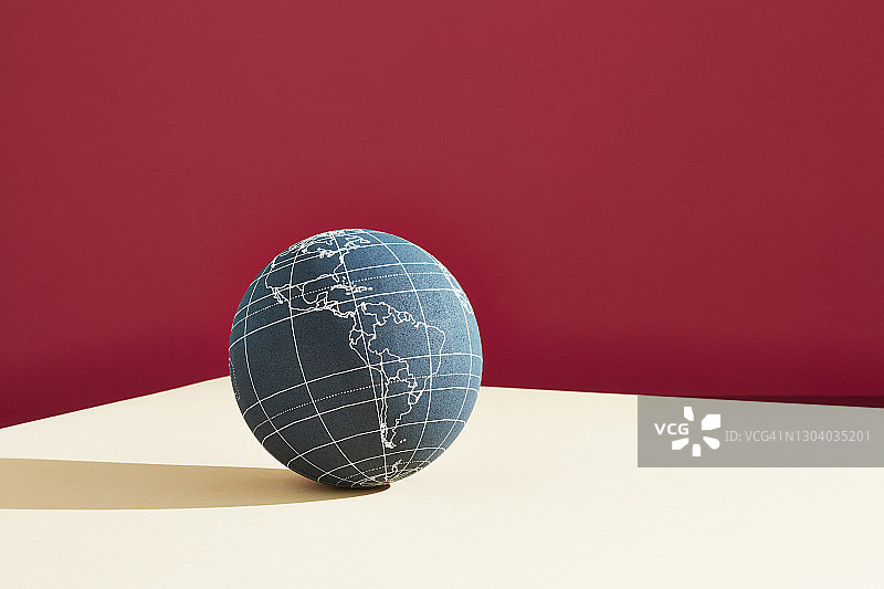 显示美洲的世界地球仪图片素材