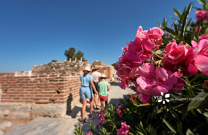 土耳其伊兹密尔以弗所古城的圣让教堂遗址图片素材