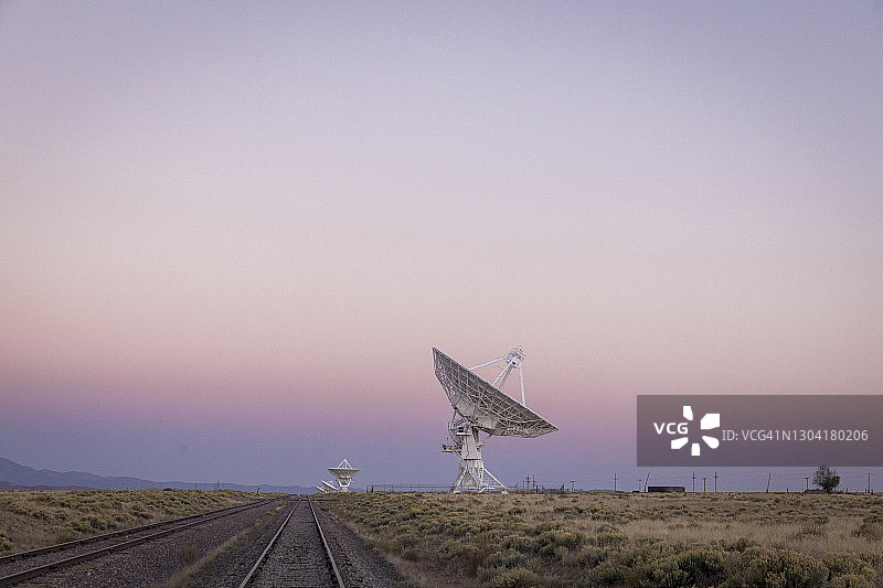 新墨西哥州的大型卫星天线阵列图片素材
