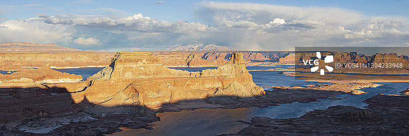 从奥尔斯特罗姆点看枪炮孤丘图片素材