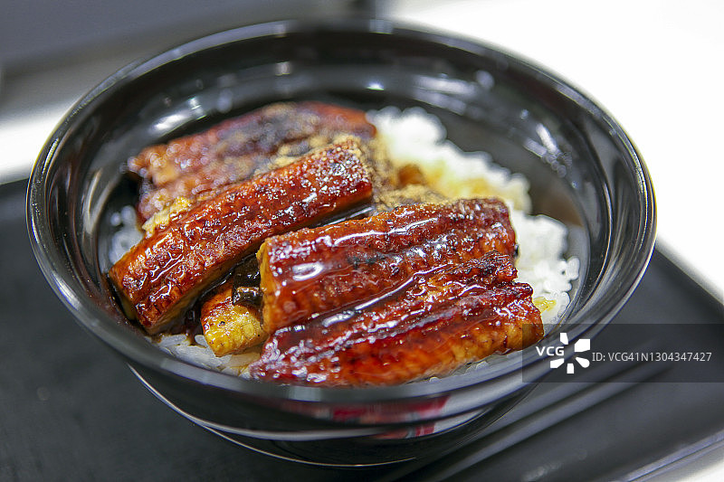 鳗鱼饭图片素材