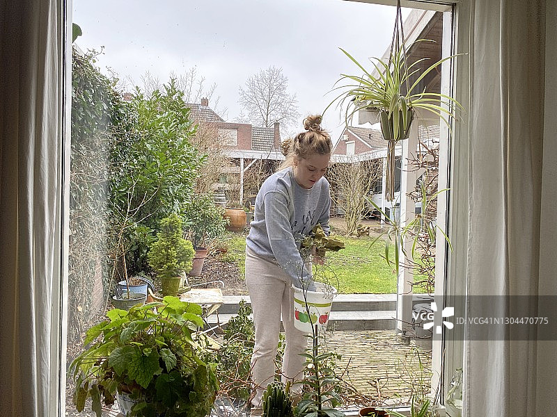 清洗窗户图片素材