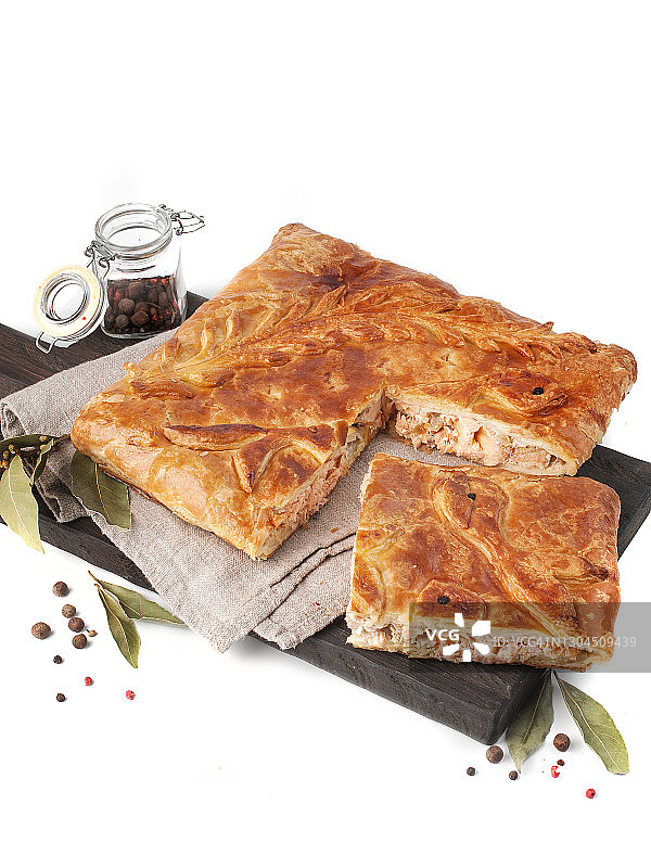 自制三文鱼酥皮派食物摄影图片素材