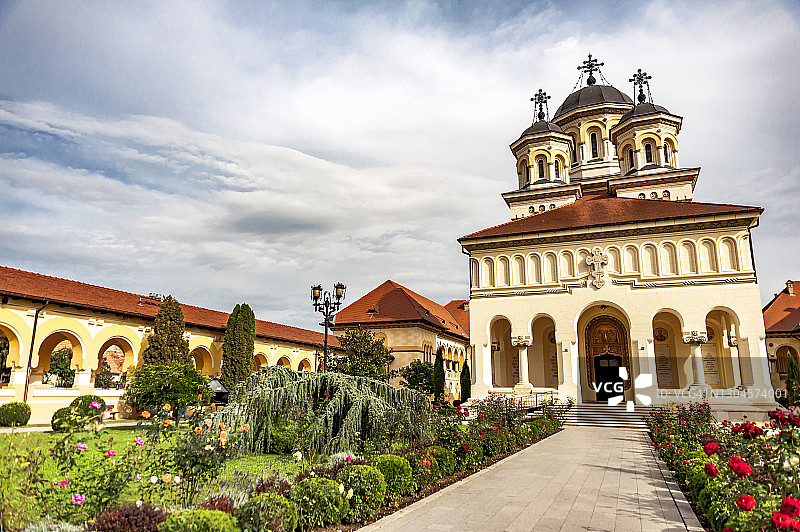 阿尔巴尤利亚要塞内的统一大教堂景观图片素材