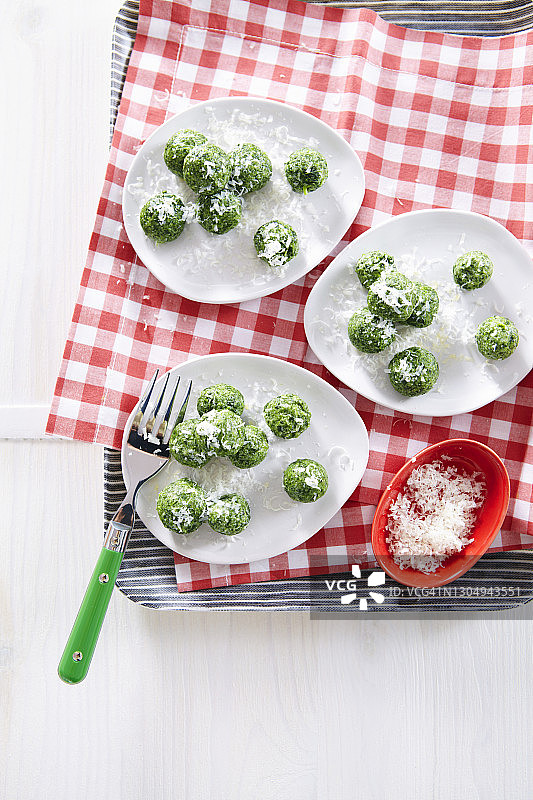 菠菜面疙瘩图片素材