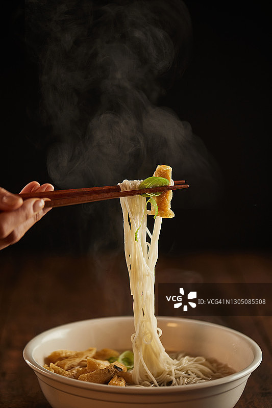 宴会面与筷子图片素材