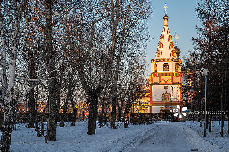 俄罗斯西伯利亚伊尔库茨克主显节大教堂日落美景图片素材