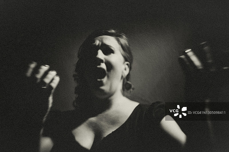 伟大的歌唱家图片素材