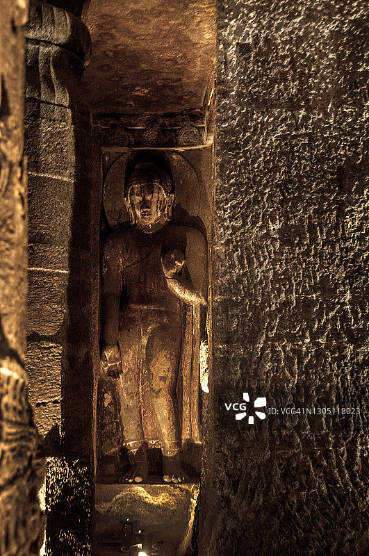 印度阿旃陀石窟的佛像，联合国教科文组织世界遗产图片素材