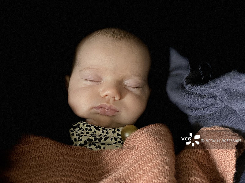 婴儿护理图片素材