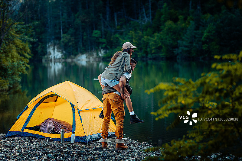 我们在一起时最快乐图片素材