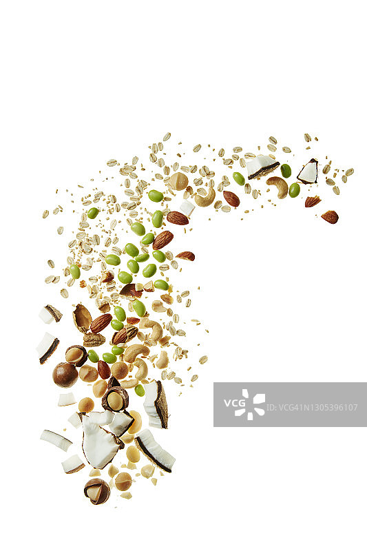 椰子巧克力什锦干果图片素材