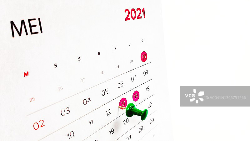 五月日历开启图片素材