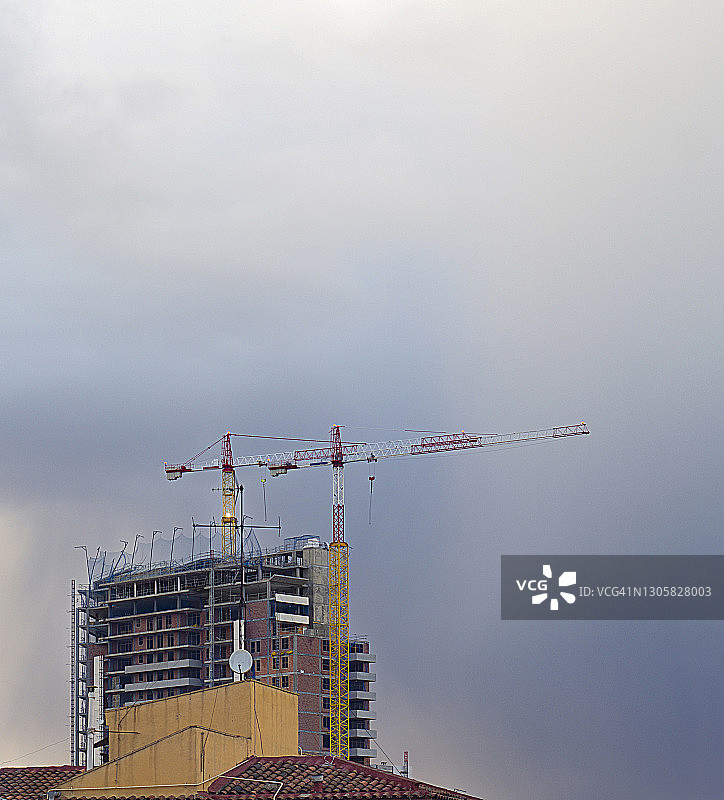 在建建筑物顶部图片素材