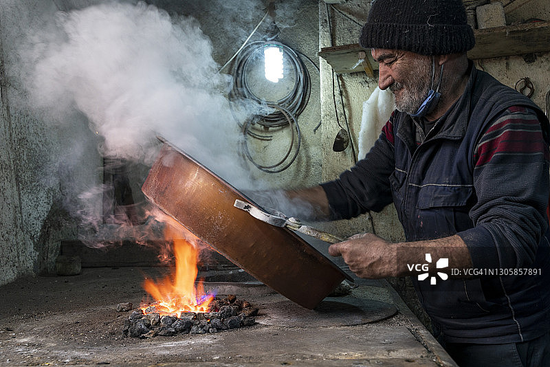 铜制品镀锡工艺图片素材