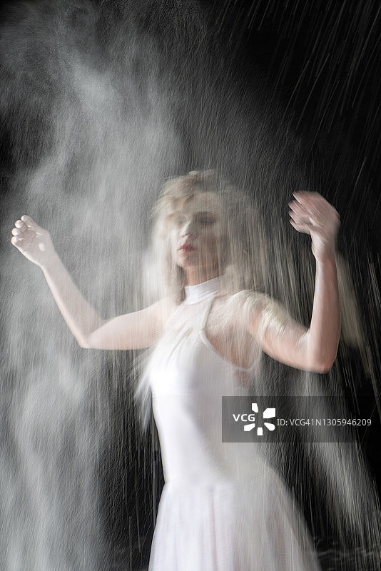 粉末舞图片素材