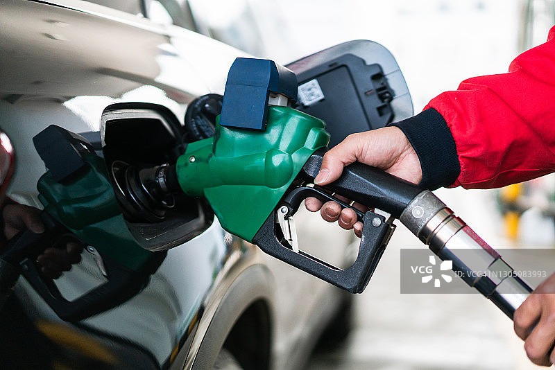 汽车加油图片素材