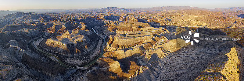 格兰德河马蹄湾鸟瞰图图片素材