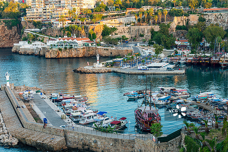 古罗马海港，土耳其安塔利亚老城图片素材
