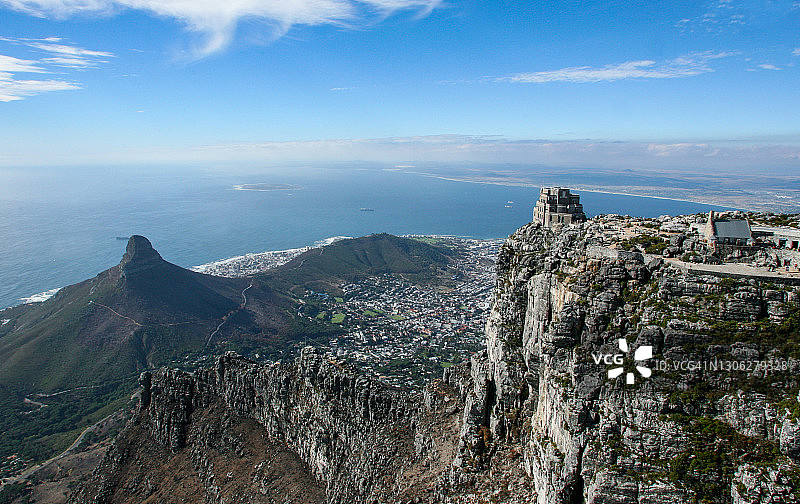从桌山看到的桌湾和罗宾岛景色图片素材