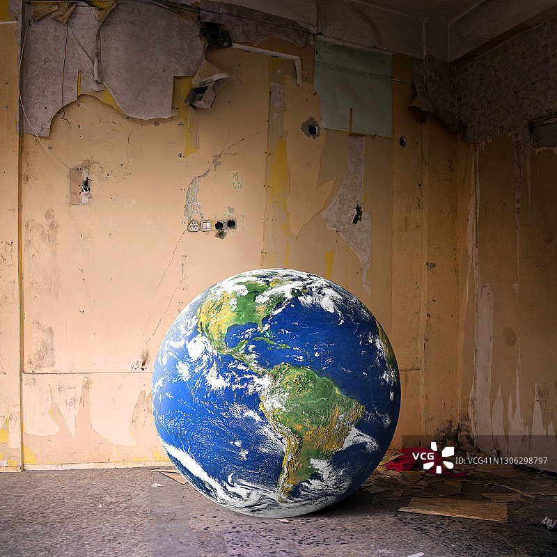 废弃建筑物中的地球环境问题概念图片素材