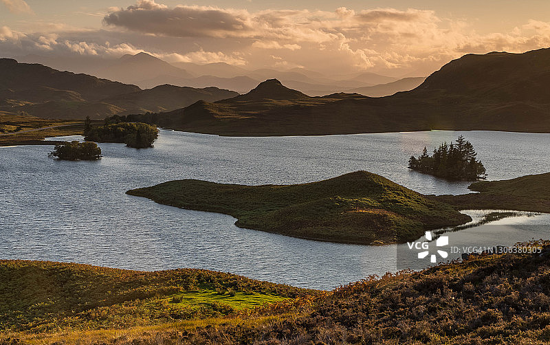 美丽的洛赫塔尔夫湖图片素材