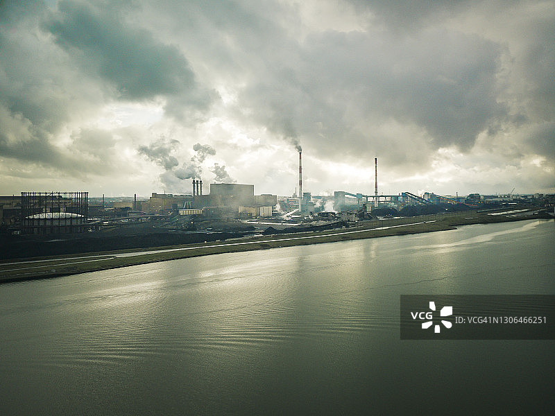 法国敦刻尔克港口鸟瞰（2021年2月4日）图片素材