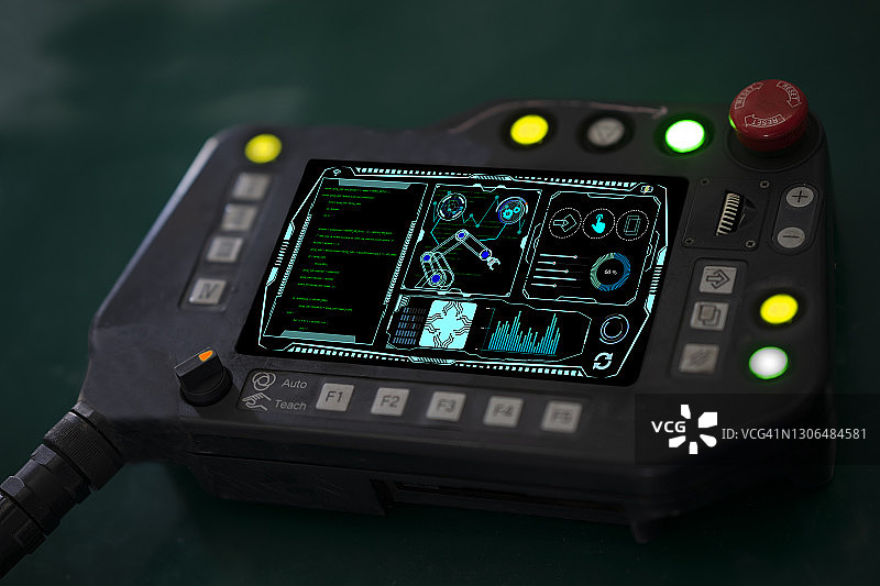 工厂机器人控制器操作屏幕图片素材