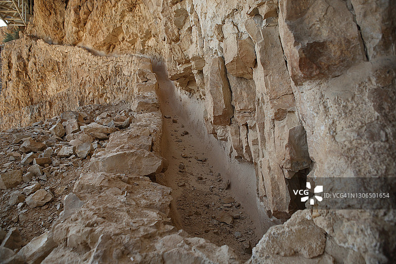 通往马萨达蓄水池的水道图片素材