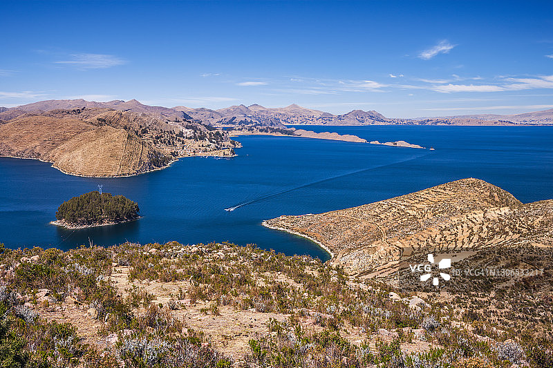 从太阳岛观看，的的喀喀湖，玻利维亚图片素材