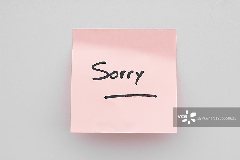 写着抱歉的便签图片素材