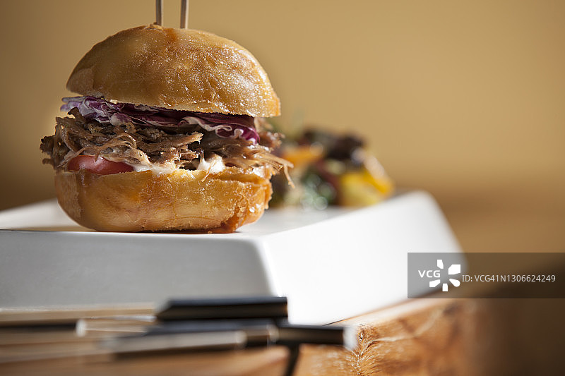 迷你手撕猪肉卷图片素材