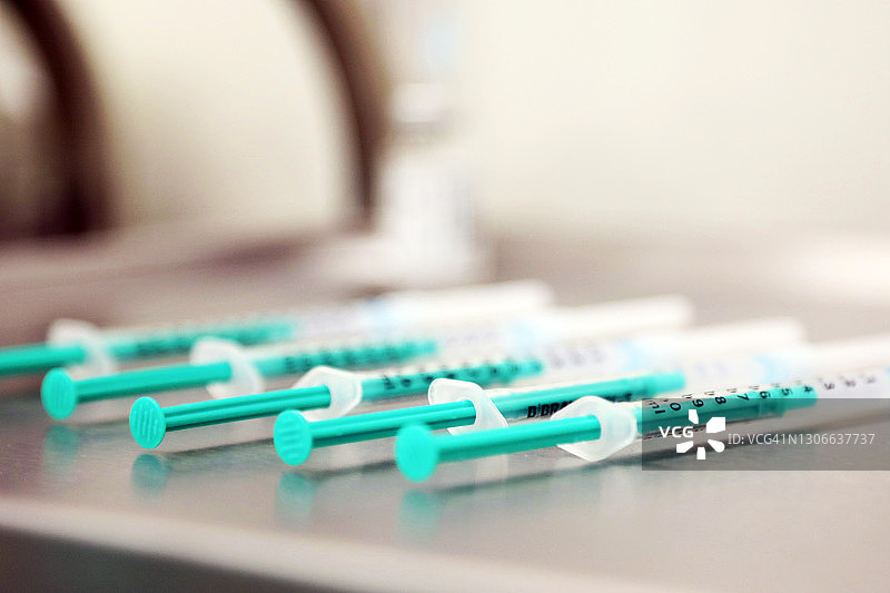 新冠疫苗注射器图片素材