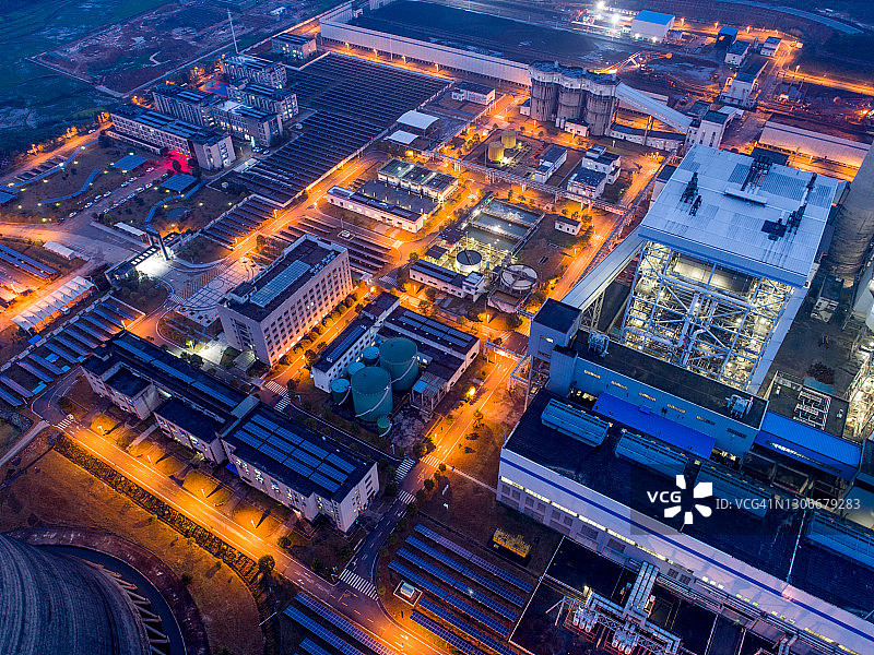 带冷却系统的发电厂图片素材