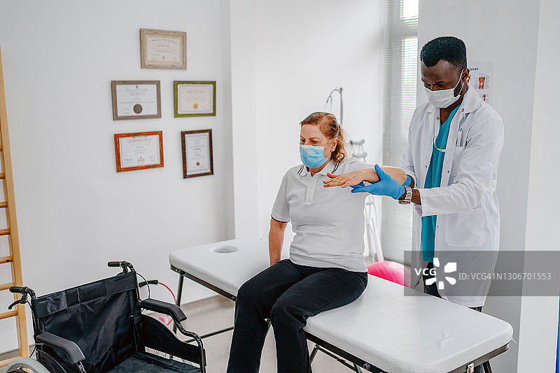 女性职业治疗图片素材