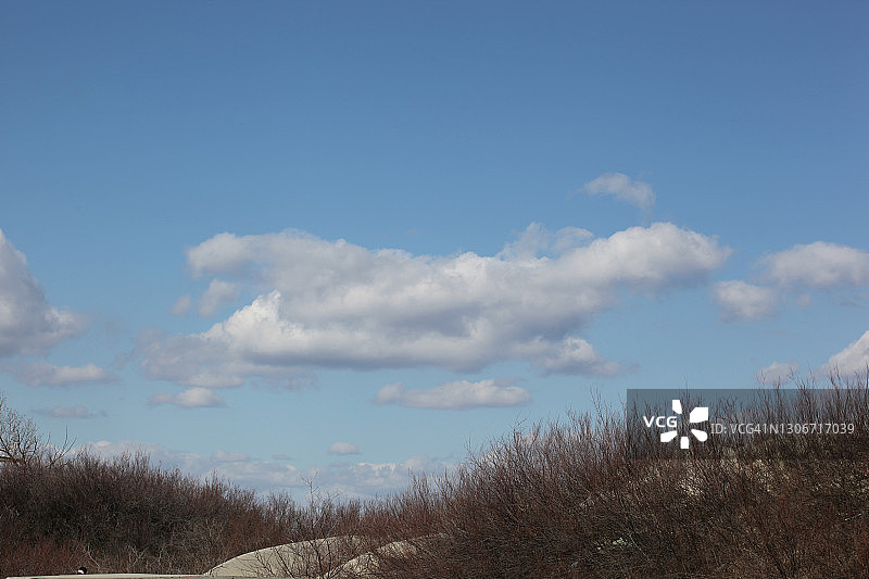 沙丘与蓝天图片素材