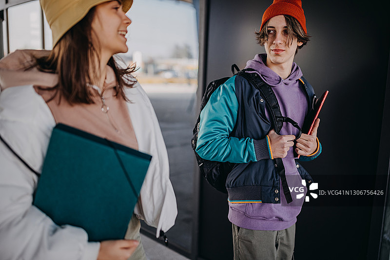 学生时代的朋友们图片素材