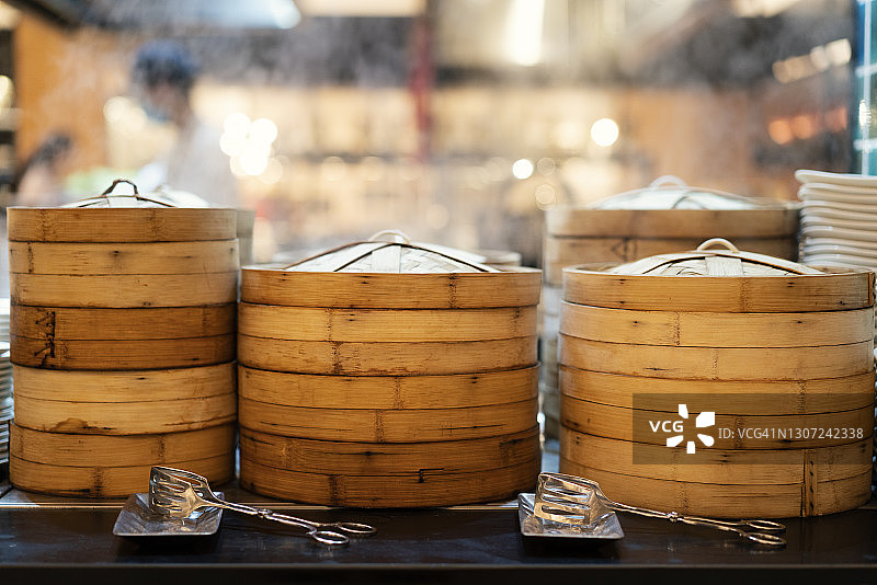 餐厅里的蒸笼图片素材