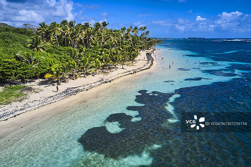 法国马提尼克圣安娜，骑士角，安斯米歇尔海滩图片素材