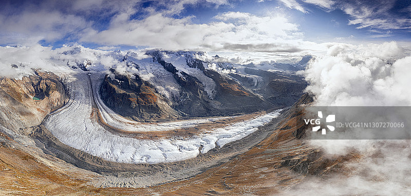 瑞士戈尔内冰川鸟瞰图图片素材