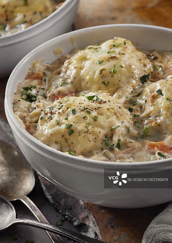 奶油鸡肉面疙瘩图片素材