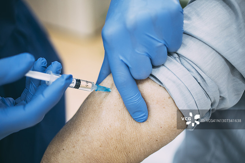 注射新冠疫苗图片素材