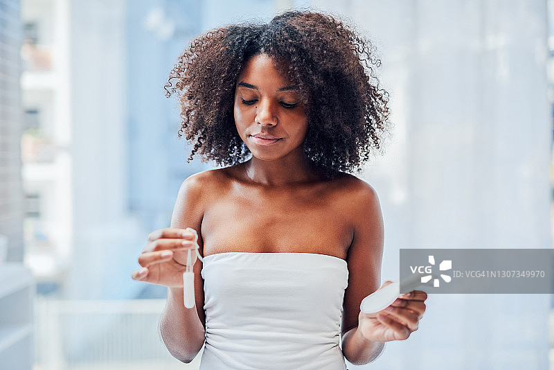 哪一个防护性更好？图片素材