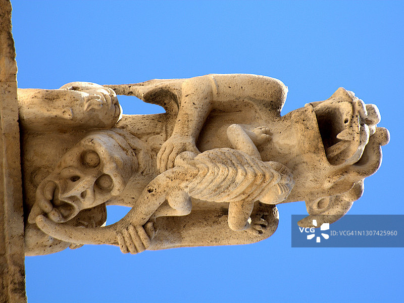 哥特式滴水嘴图片素材