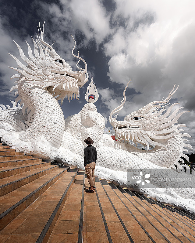 清莱府华富康寺(中国寺庙),亚洲,泰国。它们是公共领域或佛教的宝藏,在复制或使用方面没有限制图片素材