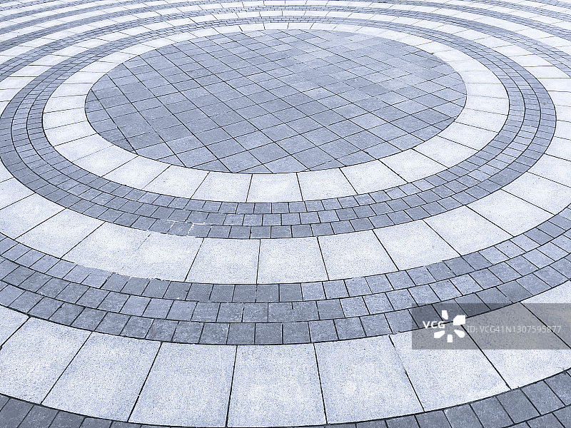 不同颜色的瓷砖弯曲图案图片素材