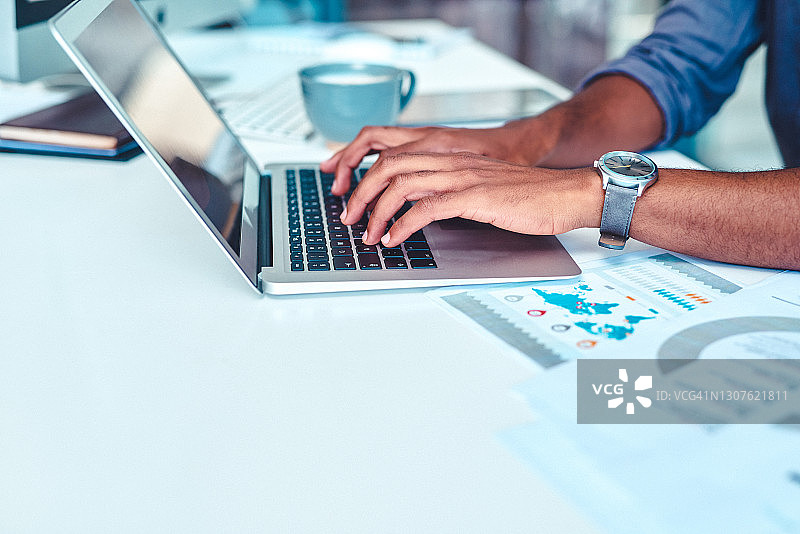 发送和接收所需文件图片素材