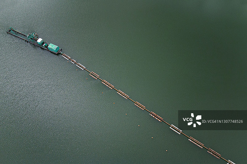 砂石坑湖岸航拍景观图片素材