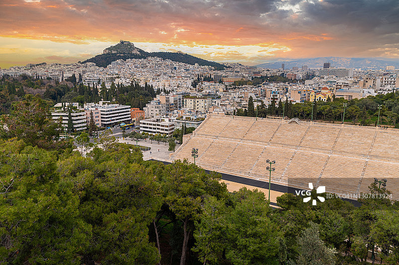 雅典帕纳辛奈科体育场城市风光图片素材