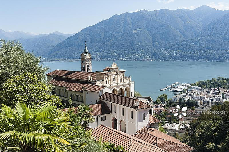 新文艺复兴建筑：马当娜德尔萨索避难所，马焦雷湖，奥塞尔利纳，洛迦诺，提契诺州，瑞士图片素材